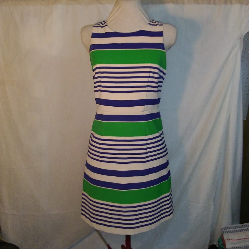 Esley Dress Small